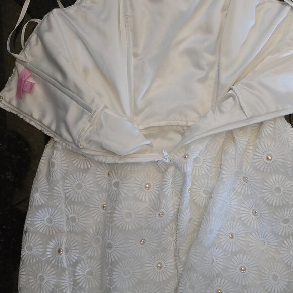 Lilly Pulitzer Payton Dress Strapless White Pinwheel Floral Pearls 00 - Picture 4 of 4